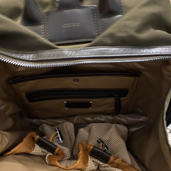 Cara Studio Tote Bag - Picture 6 of 8